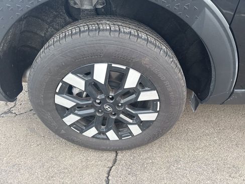 Used 2025 Hyundai Santa Cruz SEL image 49