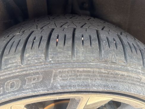 Used 2025 Toyota Corolla SE image 10