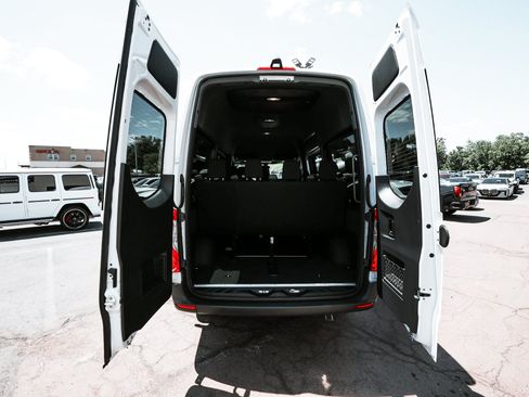 Used 2026 Mercedes-Benz Sprinter 2500 image 49