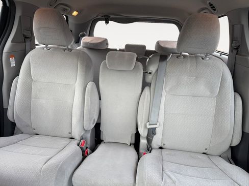 Certified 2020 Toyota Sienna LE image 13