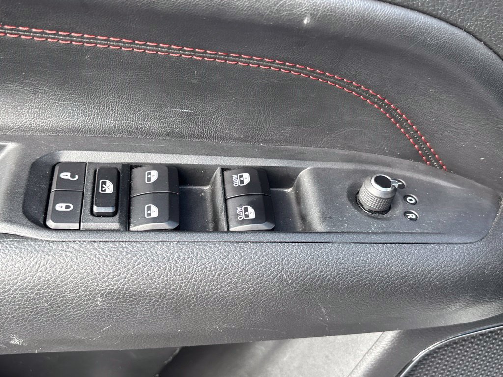 Used 2024 Jeep Compass Trailhawk AWD/4WD image 8