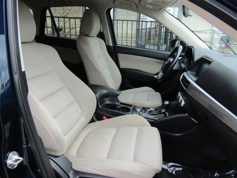 Used 2016 MAZDA CX-5 Touring image 11