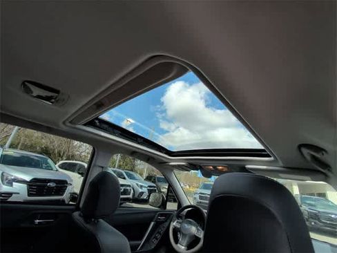 Used 2015 Subaru Forester 2.5i Limited image 20