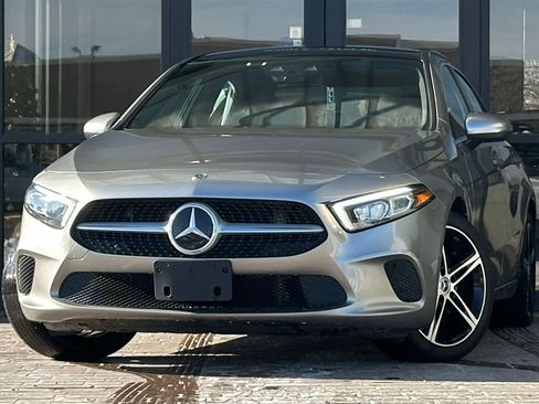 Used 2019 Mercedes-Benz A 220 4MATIC image 1