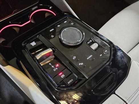 New 2026 BMW 530i w/ Premium Package image 11