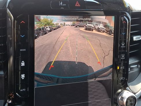 Used 2026 RAM 1500 Big Horn AWD/4WD image 16