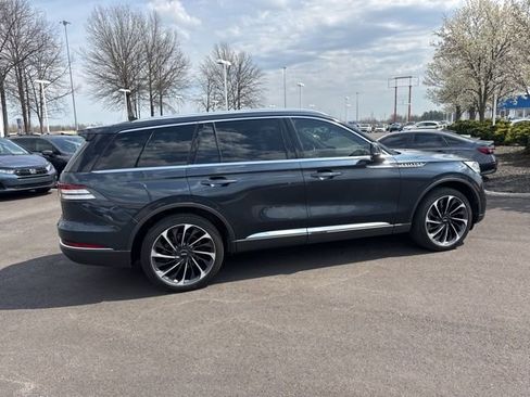 Used 2022 Lincoln Aviator Reserve w/ Equipment Group 201A image 12