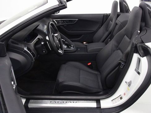 Used 2024 Jaguar F-TYPE R-Dynamic image 18