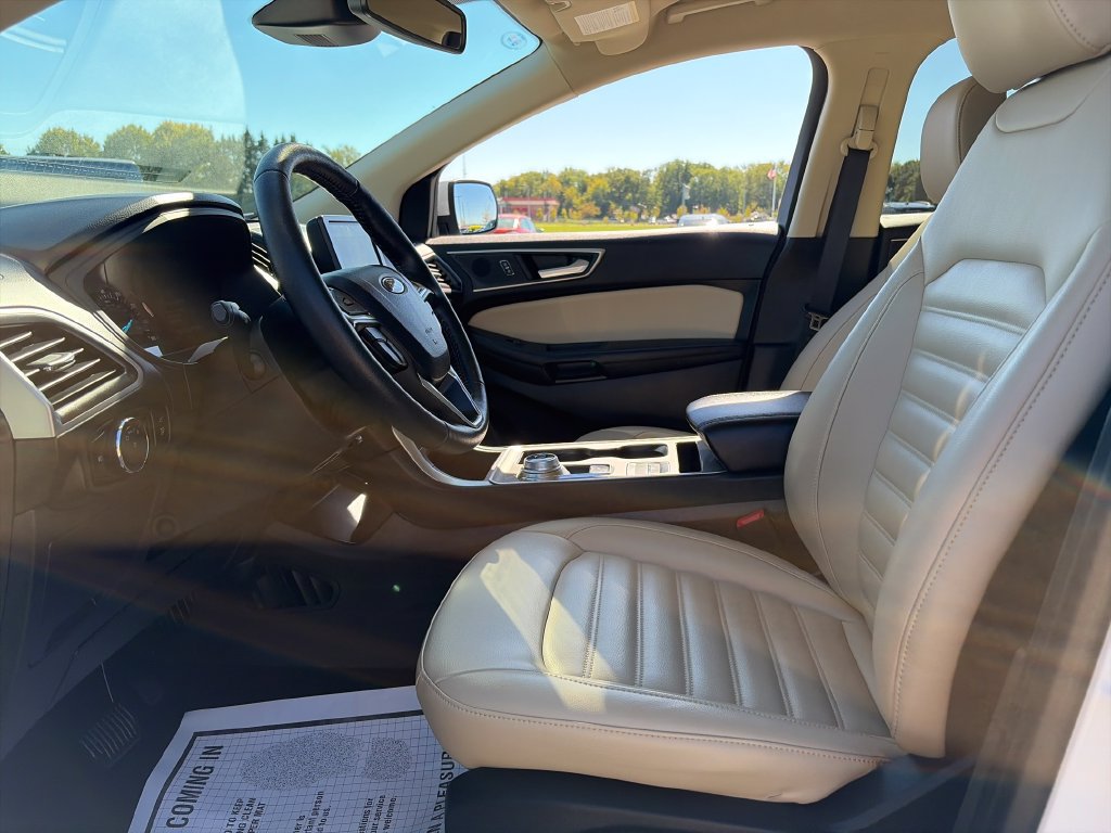 Used 2024 Ford Edge SEL w/ Convenience Package AWD/4WD image 15