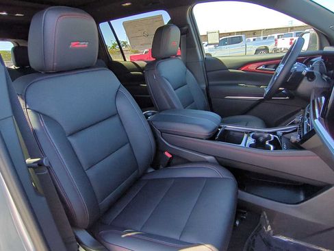 New 2026 Chevrolet Traverse Z71 w/ Enhanced Driving Package AWD/4WD image 28
