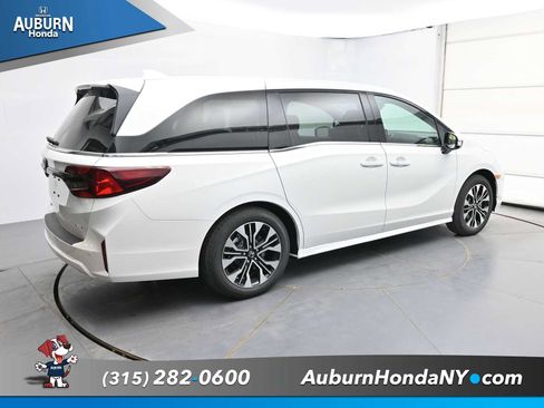 New 2026 Honda Odyssey Elite image 13