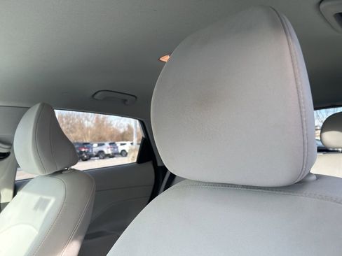 Used 2025 Hyundai Kona SEL image 21