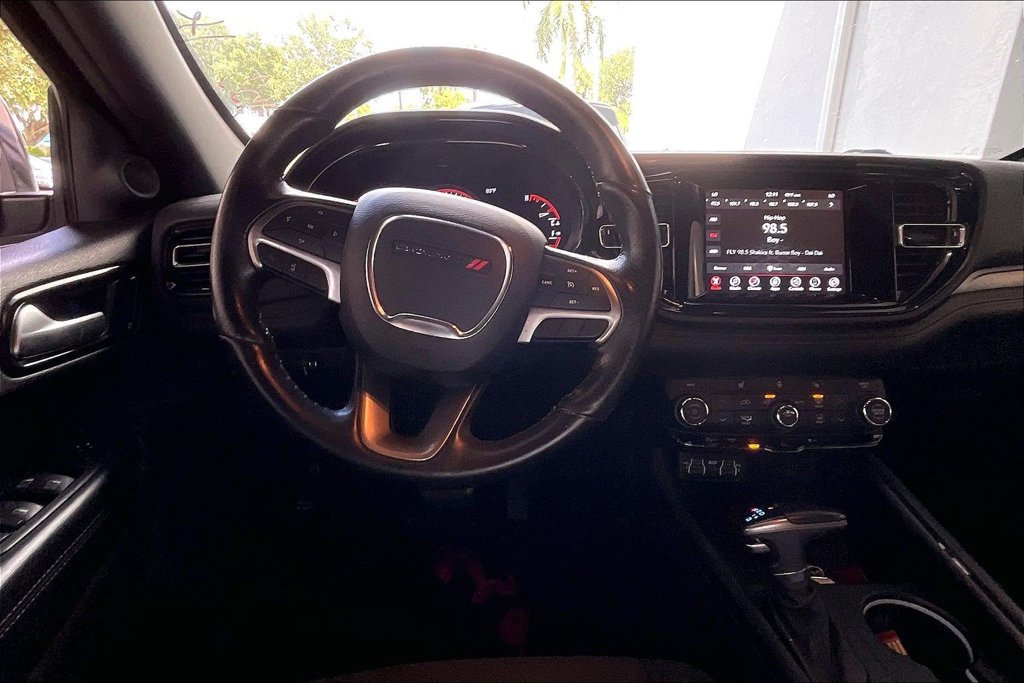 Used 2023 Dodge Durango SXT RWD image 5