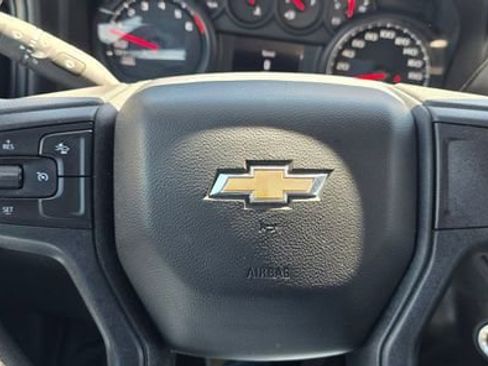 Used 2024 Chevrolet Silverado 1500 W/T w/ Z71 Off-Road Package AWD/4WD image 18