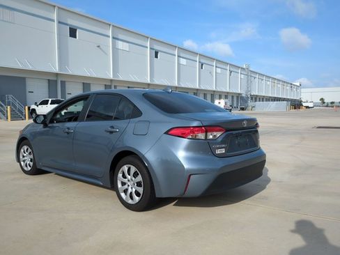 Used 2024 Toyota Corolla LE FWD image 7