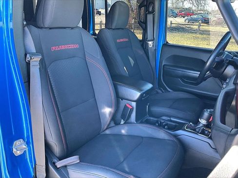 Used 2021 Jeep Wrangler Unlimited Rubicon w/ Cold Weather Group image 7