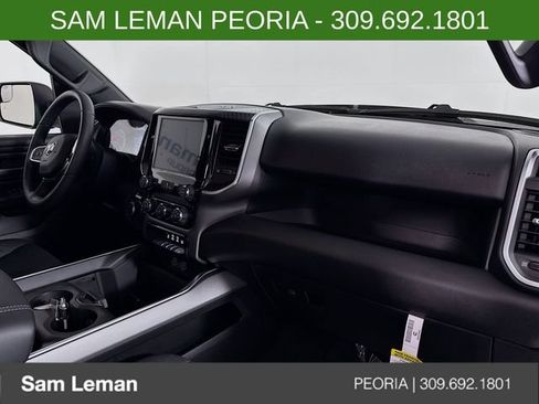 New 2026 RAM 1500 Express AWD/4WD image 26