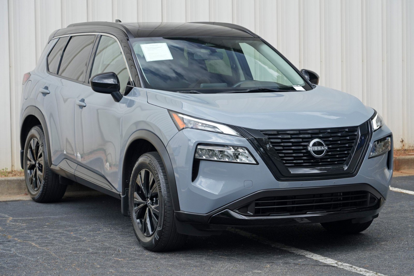 Used 2023 Nissan Rogue SV w/ SV Premium B Package FWD image 49