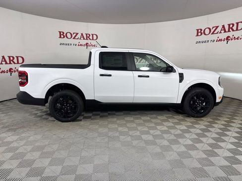 New 2025 Ford Maverick XLT w/ XLT Luxury Package image 10