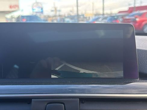 Used 2017 BMW 330i xDrive Sedan image 24