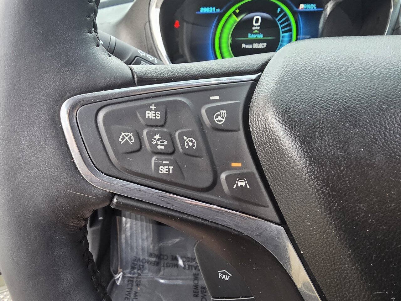 Used 2017 Chevrolet Volt Premier w/ Driver Confidence II Package FWD image 14