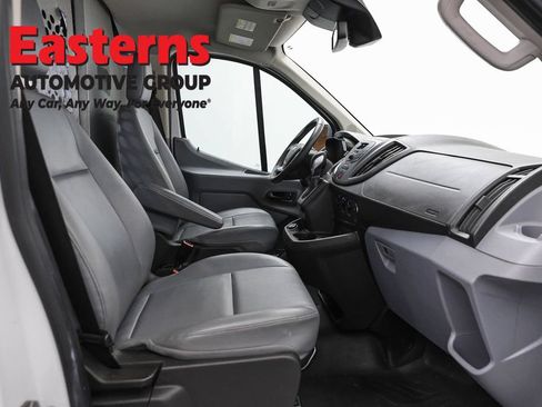 Used 2019 Ford Transit 250 130 Low Roof RWD image 24