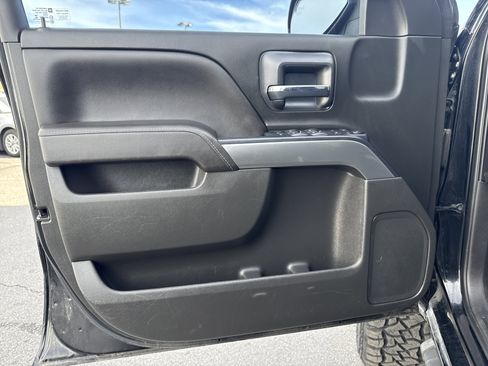 Used 2017 Chevrolet Silverado 1500 LT w/ High Desert Package image 15