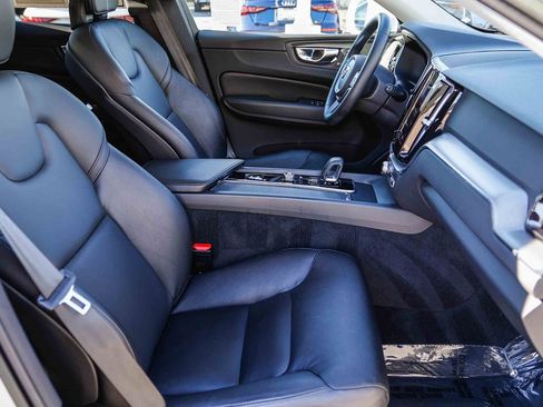 Used 2023 Volvo XC60 B5 Core w/ Climate Package image 19