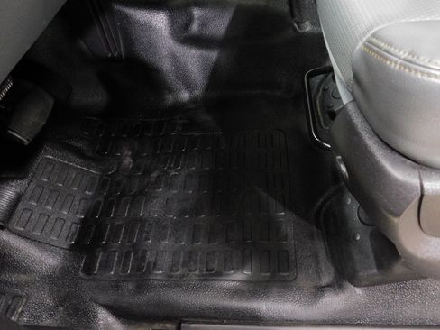 Used 2015 Ford F250 XL image 37