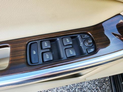 Used 2015 Volvo S60 T5 Premier w/ Convenience Package image 31