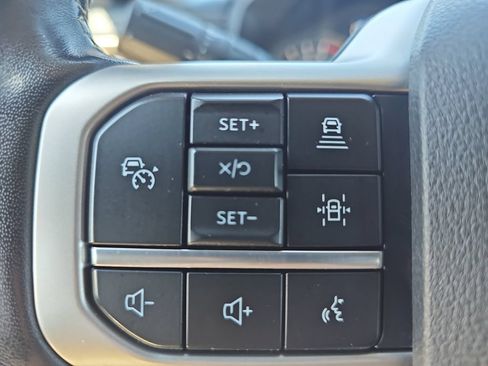 Used 2024 Ford Expedition Max Limited AWD/4WD image 17