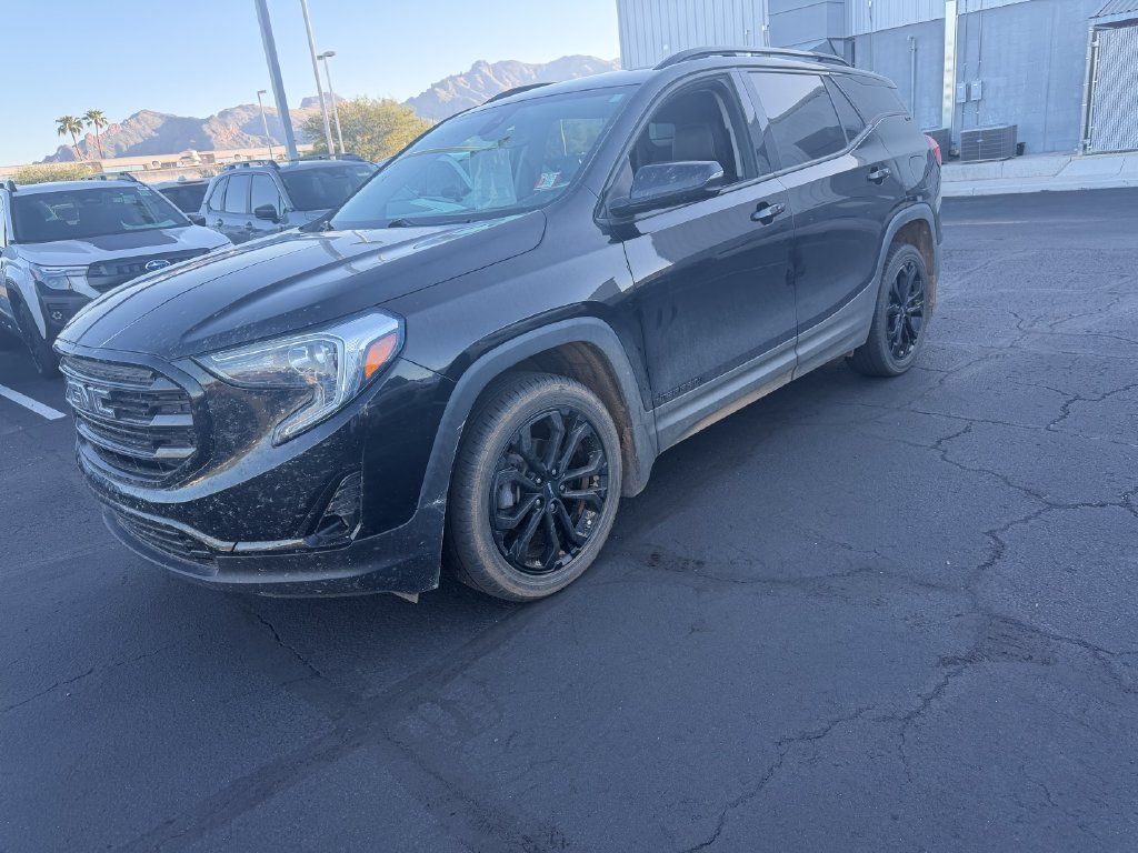 Used 2021 GMC Terrain SLT w/ Elevation Edition AWD/4WD image 3