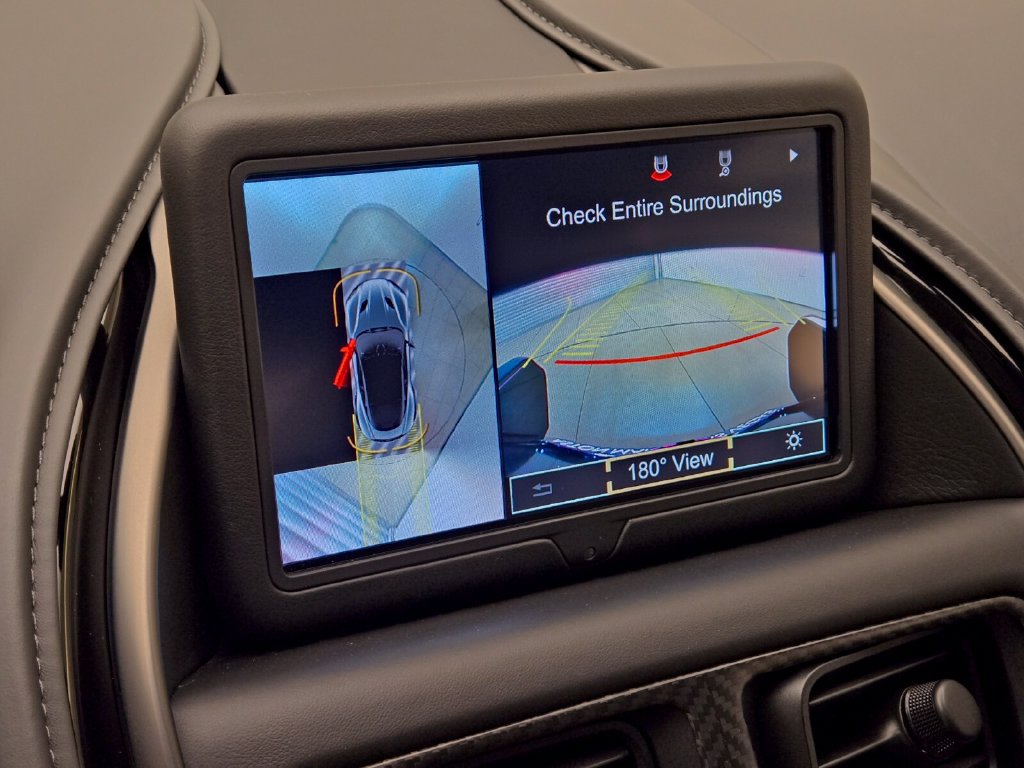 Used 2020 Aston Martin DBS Superleggera RWD image 36