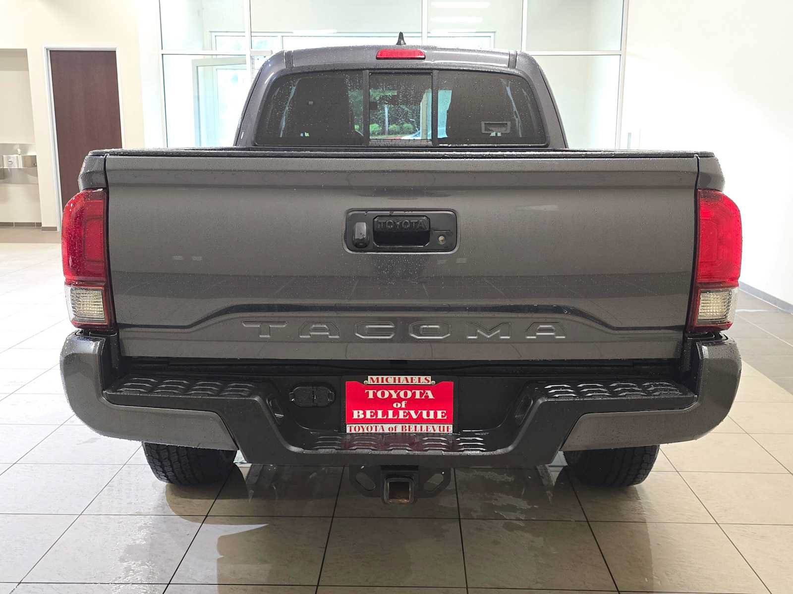 Certified 2021 Toyota Tacoma SR w/ SX Package AWD/4WD image 5