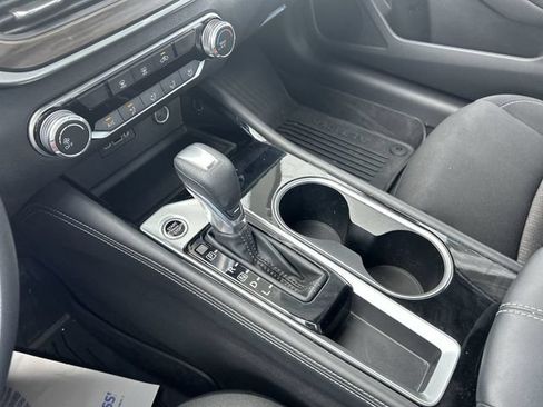Certified 2023 Nissan Altima 2.5 SV FWD image 22