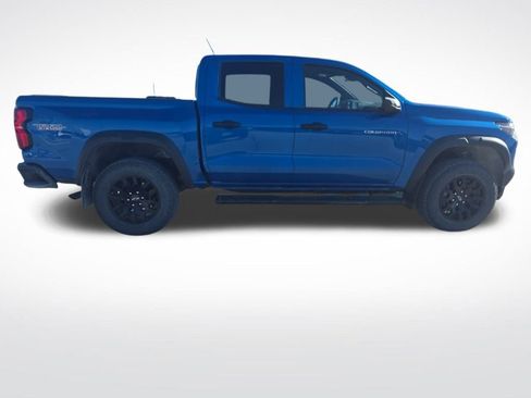 Used 2024 Chevrolet Colorado Trail Boss image 6
