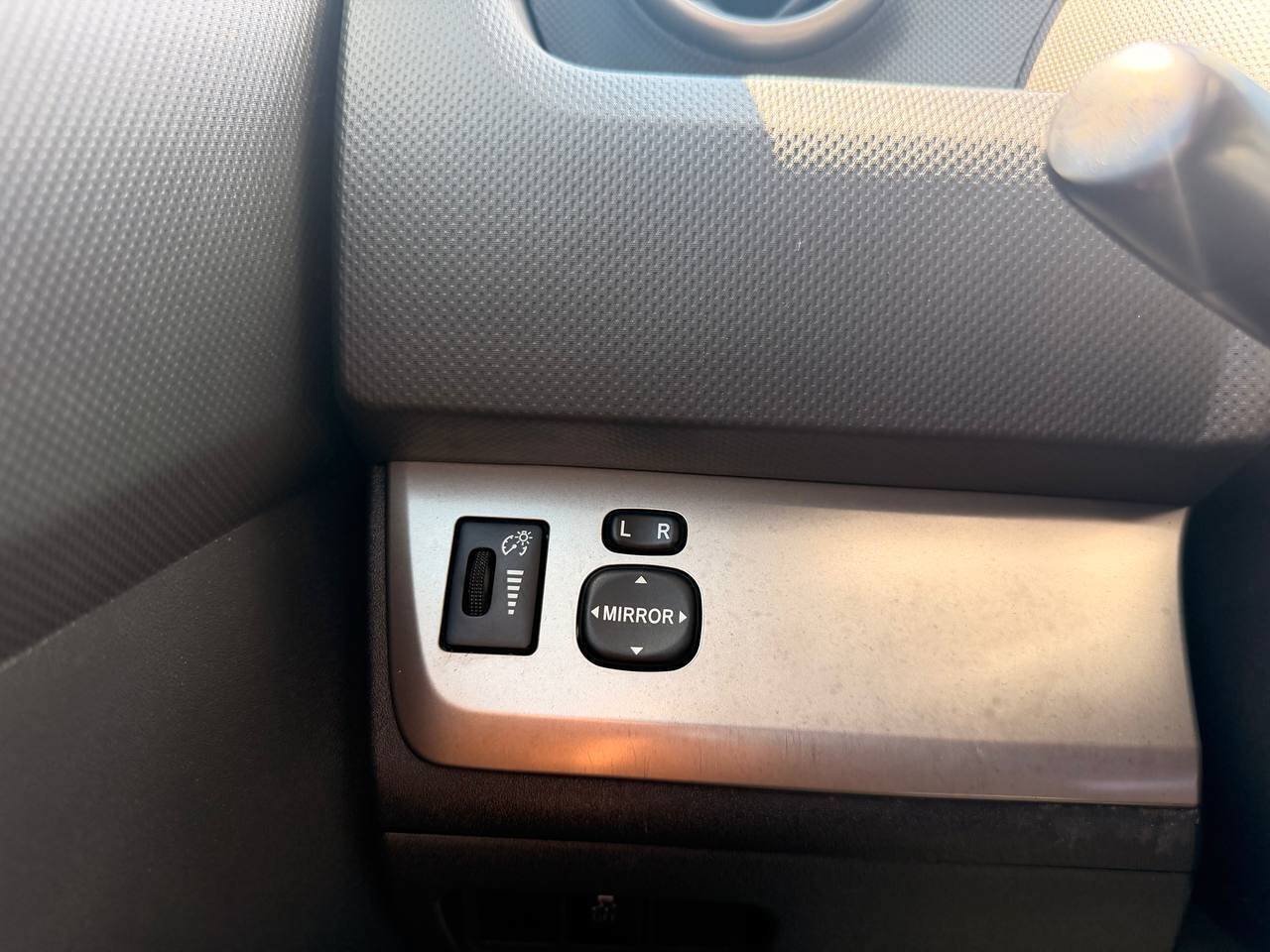Used 2015 Scion xB FWD image 27