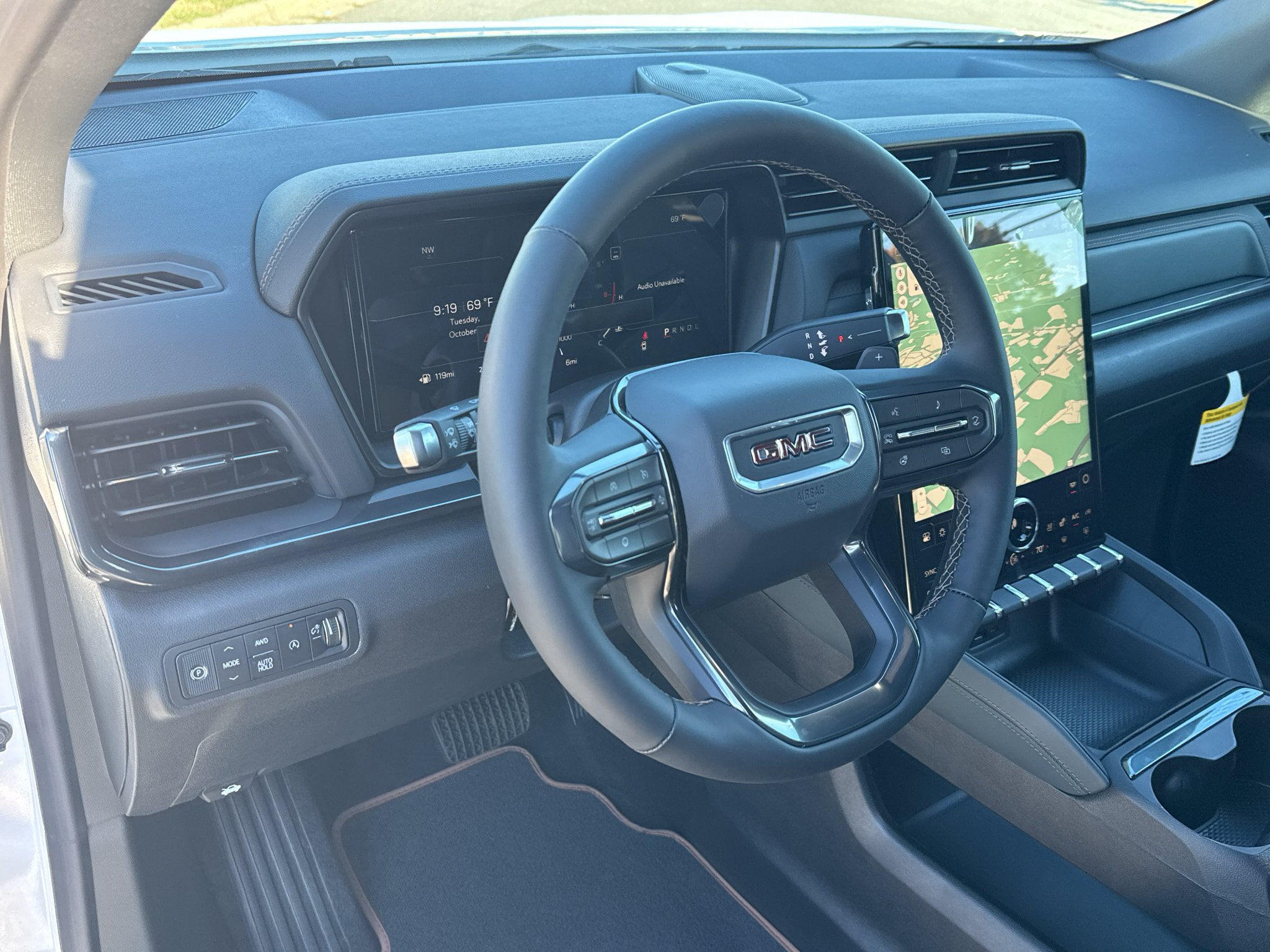New 2027 GMC Terrain AT4 w/ Convenience Package III AWD/4WD image 25