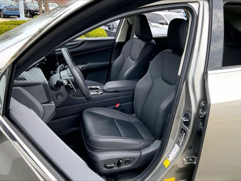 Used 2023 Lexus NX 350 AWD image 8