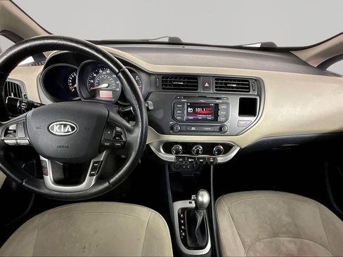 Used 2013 Kia Rio EX w/ Convenience Pkg image 8