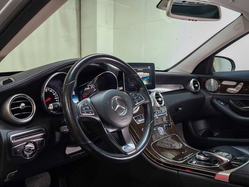 Used 2015 Mercedes-Benz C 300 4MATIC Sedan image 39