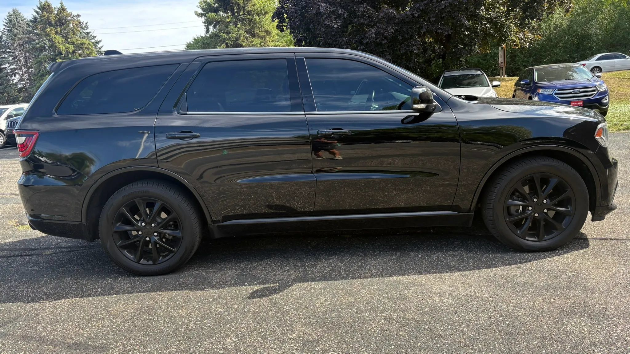 Used 2017 Dodge Durango R/T w/ Technology Group AWD/4WD image 11