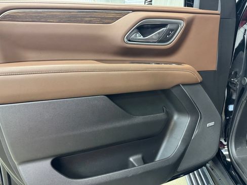 Used 2024 Chevrolet Tahoe High Country w/ Max Trailering Package AWD/4WD image 8