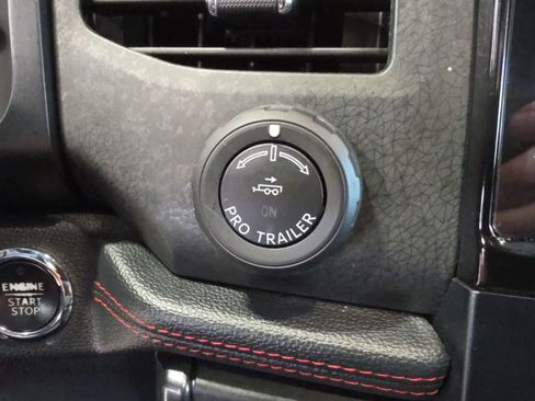Used 2023 Ford Expedition Max Limited AWD/4WD image 30