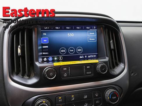 Used 2022 Chevrolet Colorado LT w/ Fleet Safety Package AWD/4WD image 18