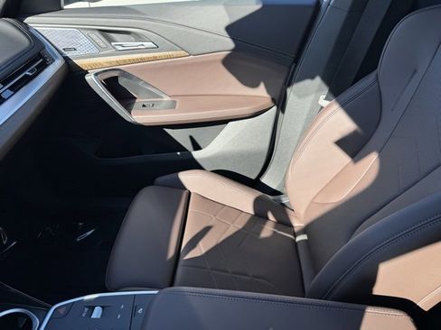 Used 2025 BMW X1 xDrive28i w/ Convenience Package image 19