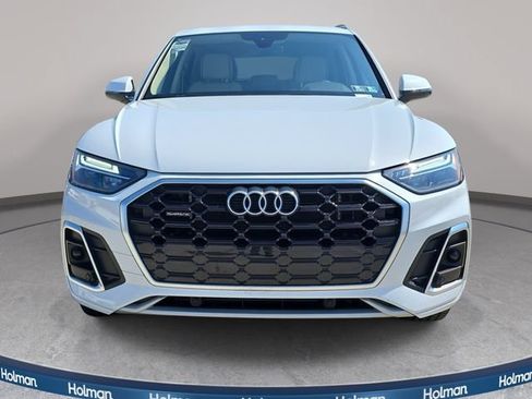 Used 2024 Audi Q5 e Premium w/ Convenience Package AWD/4WD image 3