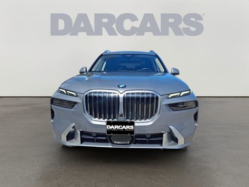 Certified 2025 BMW X7 xDrive40i w/ Premium Package AWD/4WD image 2