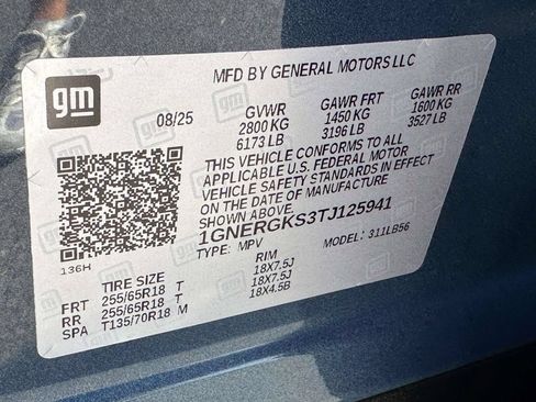 Used 2026 Chevrolet Traverse LT w/ Driver Confidence Package FWD image 29