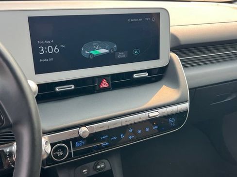 Certified 2024 Hyundai Ioniq 5 SEL RWD image 17